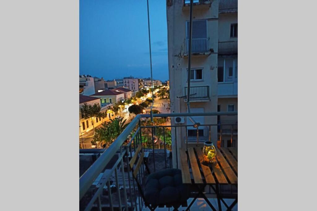 Blue Tourmaline Downtown Flat Apartment Kalamata Exterior foto
